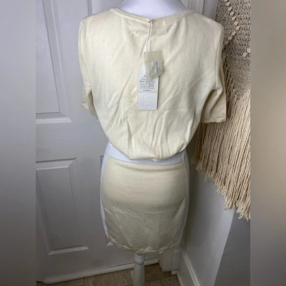 NWT QUINN Cream Short Cashmere Sleeve Knit Dress - Picture 2 of 7